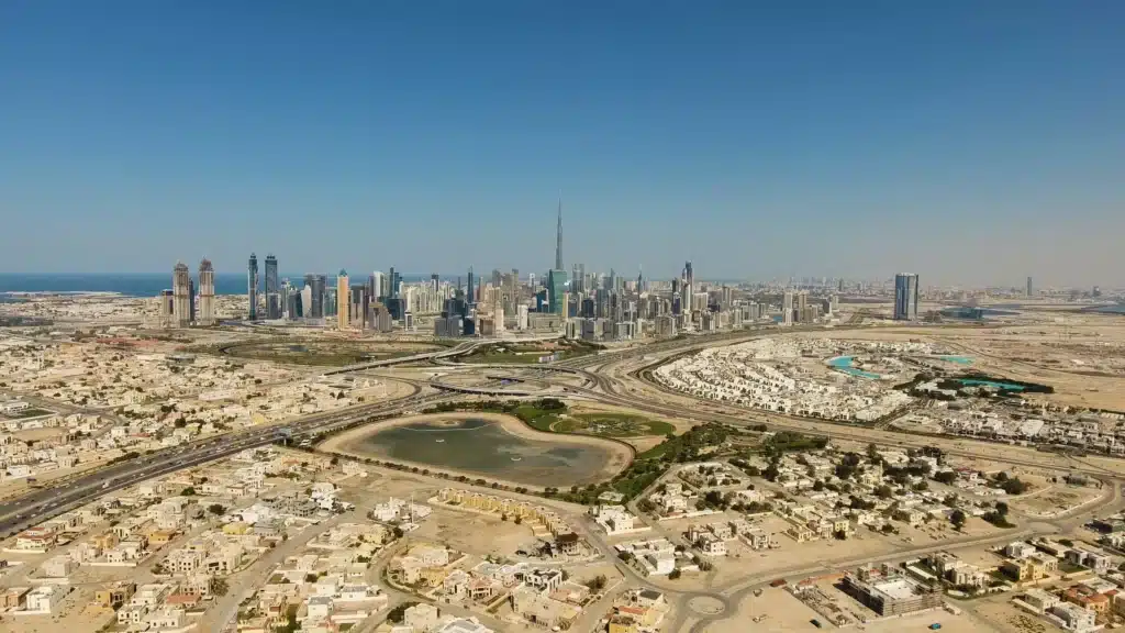 dubai city middle desert aerial 084957114 prevstill