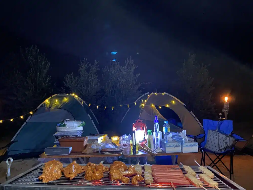 Love Lake Dubai: Photos, Romantic Spot, Timings, Tour 8 love lake dubai restaurants