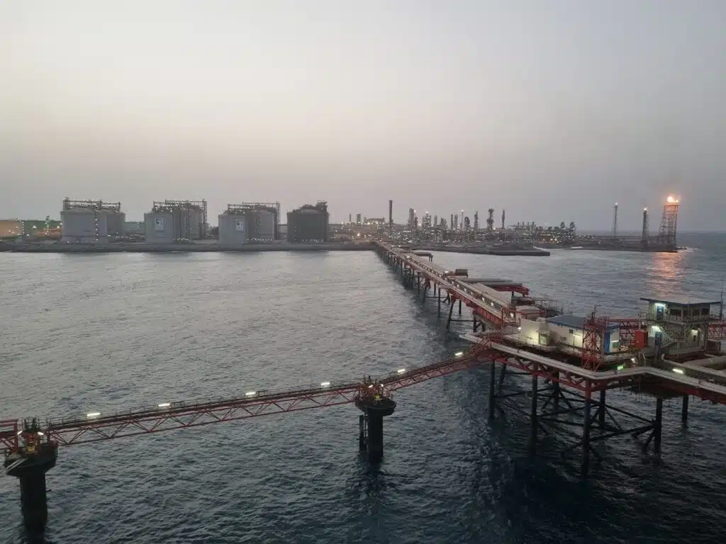 Das Island: Abu Dhabi, Jobs, Maps, Oil & Gas 2 das island abu dhabi