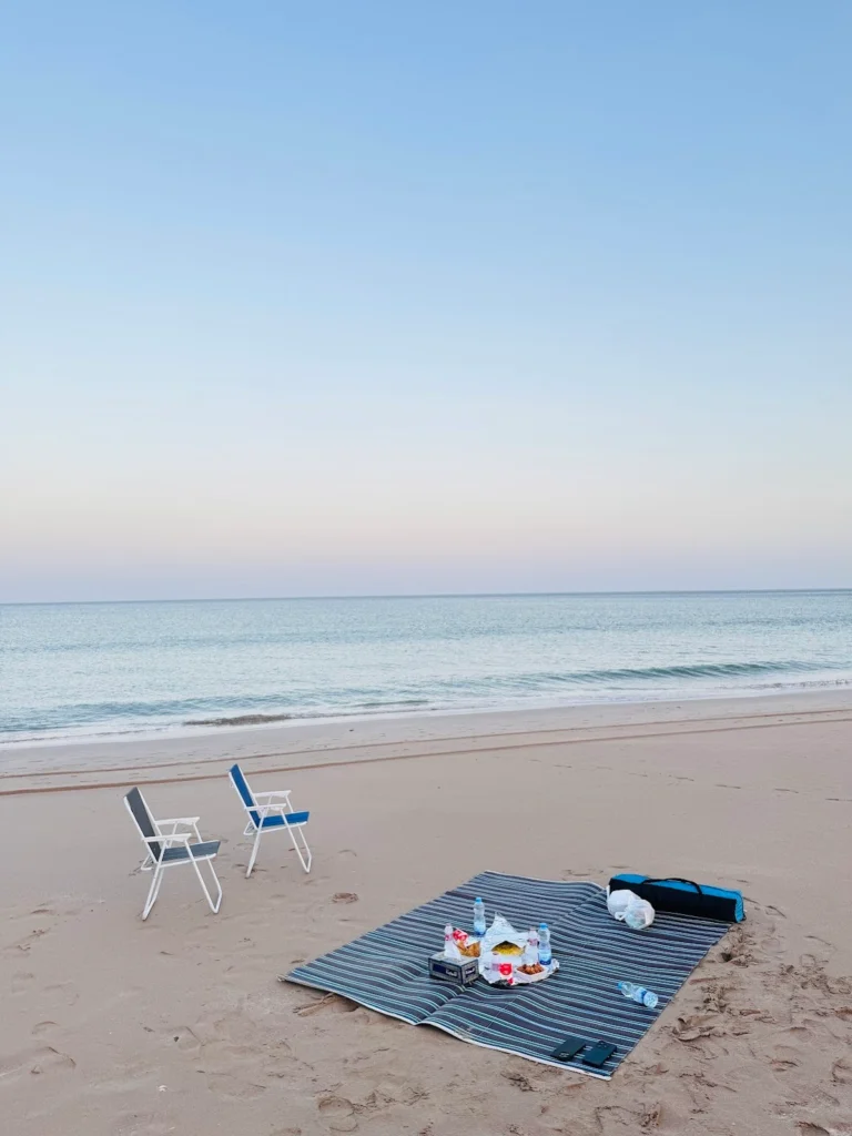 al aqah beach restaurants