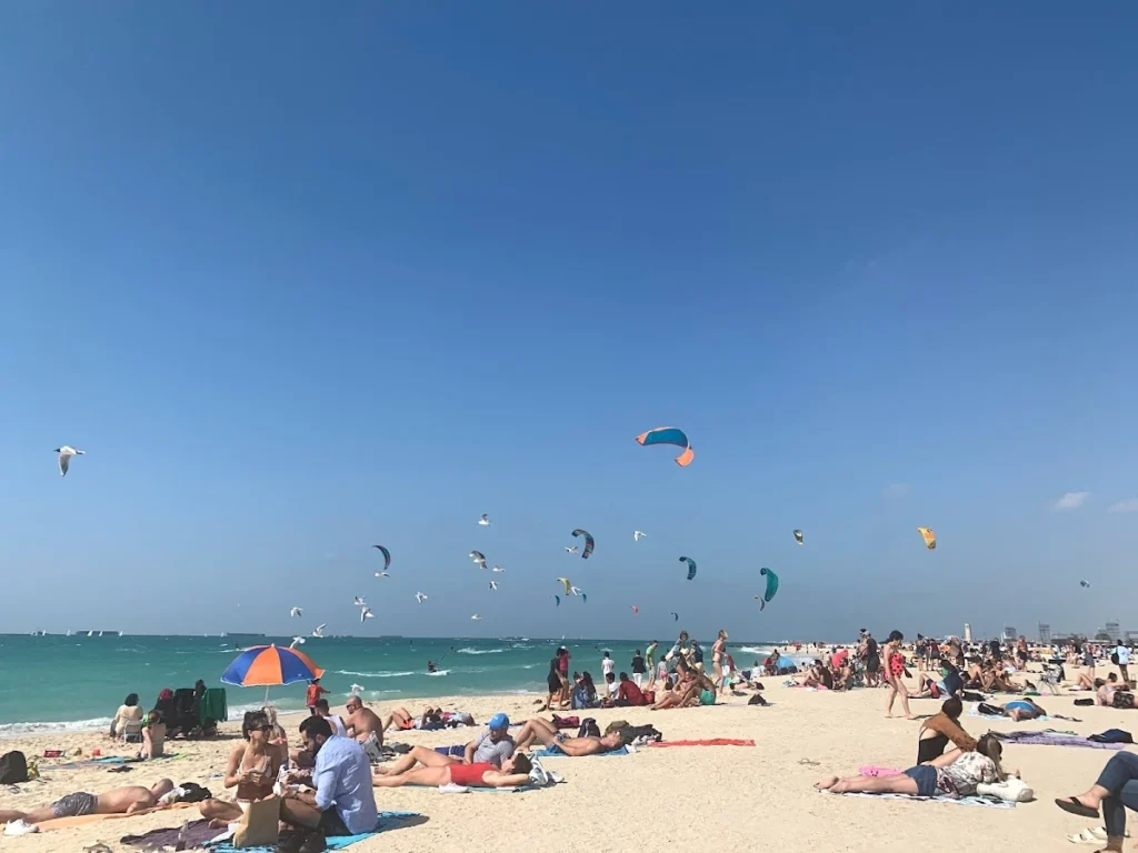 What Makes Kite Beach a Popular Destination