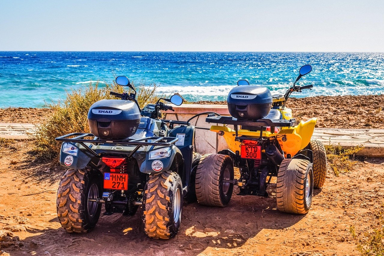 Choosing the best dune buggy in Dubai for desert adventure
